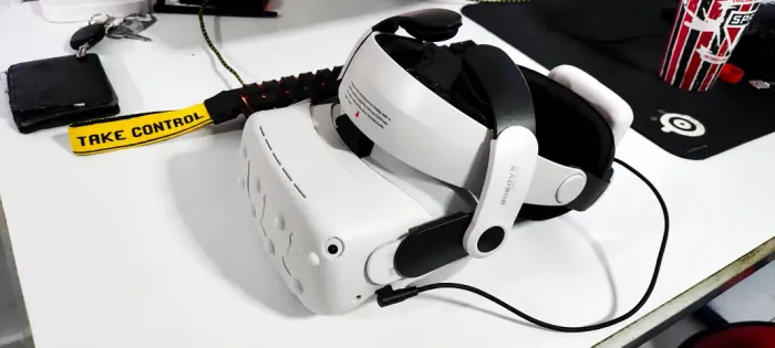 Meta Quest 2 + BoboVR M3 Pro - Excelente estado