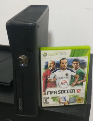 Xbox 360 (não vendo, troco apenas por ps3)