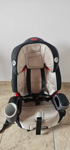 Cadeira/assento infantil para carro GRACO