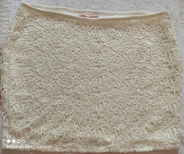 Mini Saia de Renda Pérola
