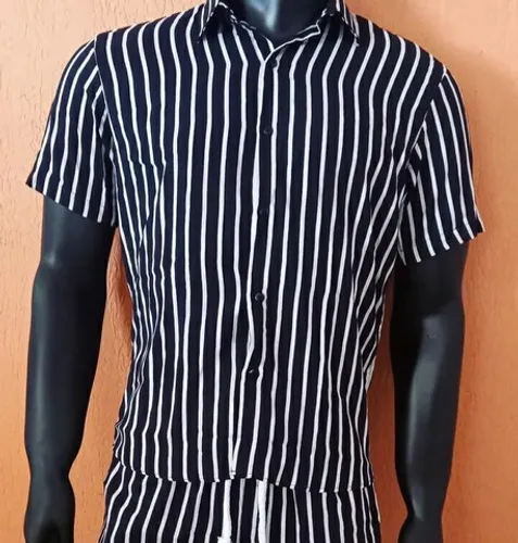 Camisa de botão