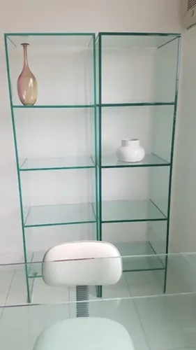 Estante de vidro incolor- 250,00 - DESMONTADA