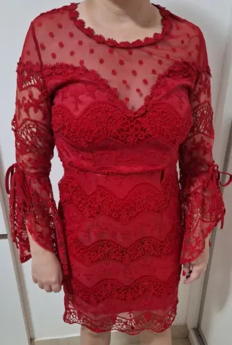 Vestido social vermelho elegante