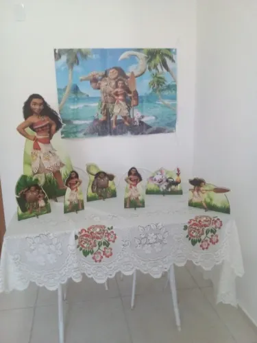 Kit Decoração de Festa Totem Display Moana - 7 Peças