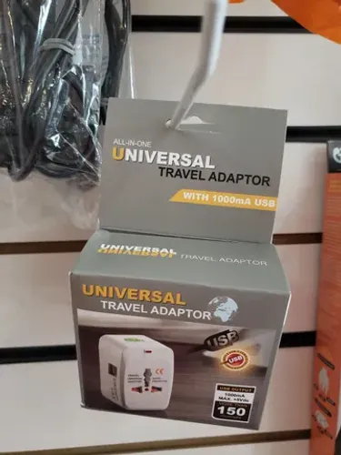 Adaptador de tomadas universal 