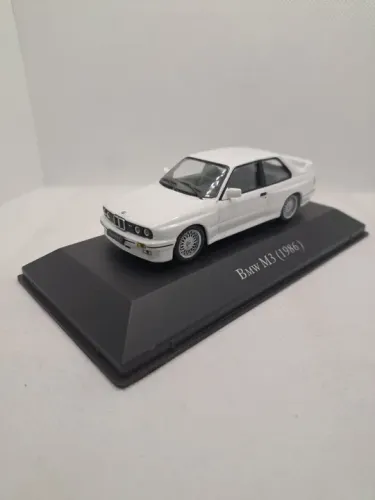 Miniatura BMW M3 (1986) - Escala 1:43 - Coleção Argentina
