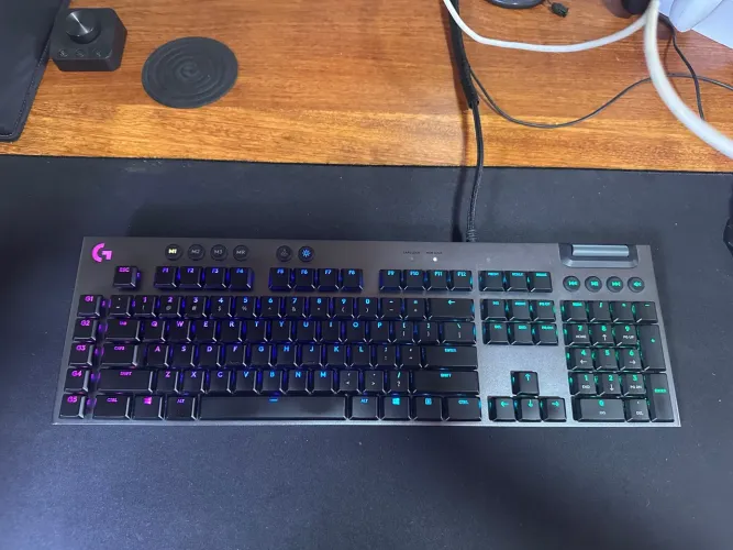 Teclado Mecânico Logitech G815