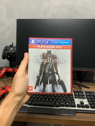 Jogo Bloodborne Playstation 4 - Playstation Hits