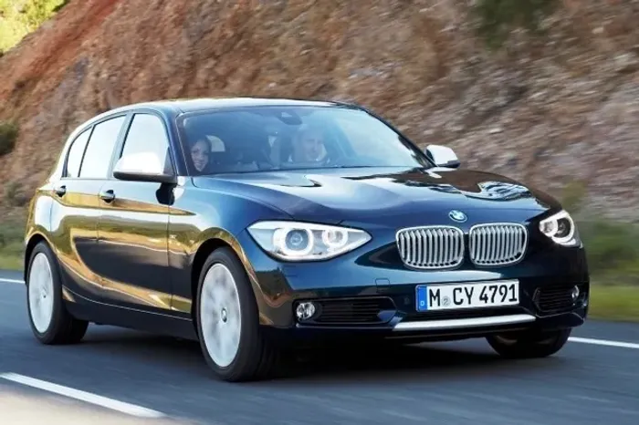 Sucata BMW 118 2013 