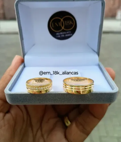 Par de Alianças Em Ouro 18k [por encomenda] Gravações dos Nomes