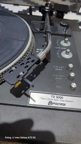 Toca discos TD-3000 Polyvox 