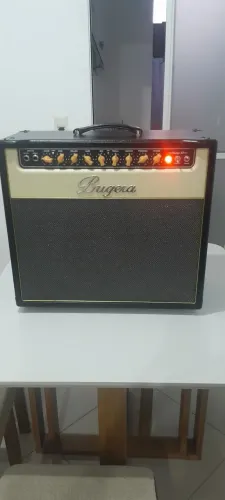 Amplificador Bugera V55