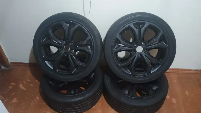 Jogo de rodas Hyundai i30