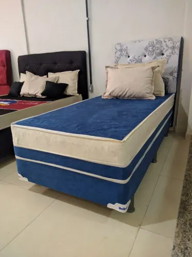 Solteiro, box + colchão 