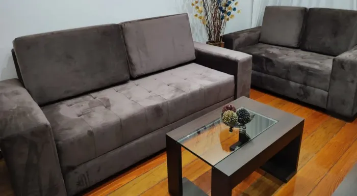 Conjunto estofado, tecido em veludo madeira maciça 