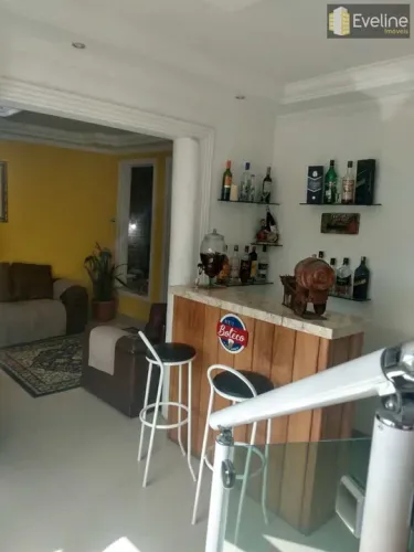 Sobrado com 4 dorms, Jardim Santa Teresa, Mogi das Cruzes - R$ 640 mil, Cod: 2351