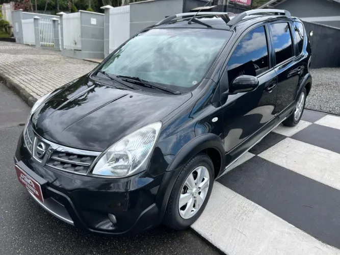 Nissan Livina X-gear  1.8 Flex F. Aut. 2014