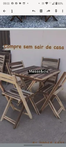 Mesas e cadeiras