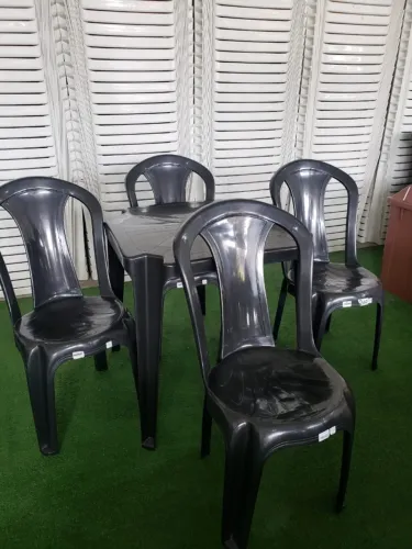 jogo de cadeira plastico
