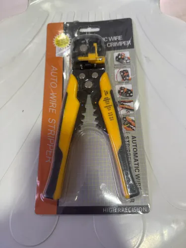 Alicate crimpador/ descascador de fio