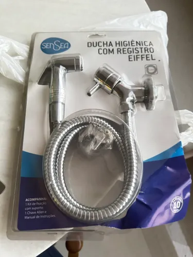 Ducha higiênica com registro Eiffel