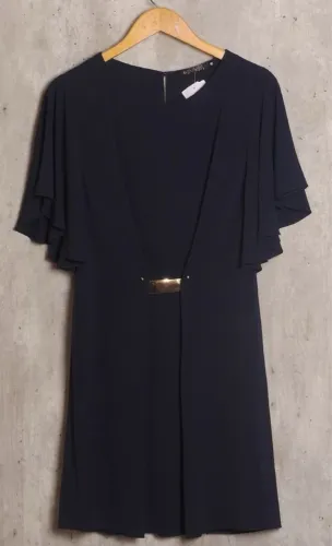 Desapego Vestidos saias calças - grifes PA CONCEPT, SHOULDER, TVZ 