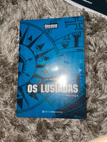Os lusíadas - Luís de Camões (lacrado)