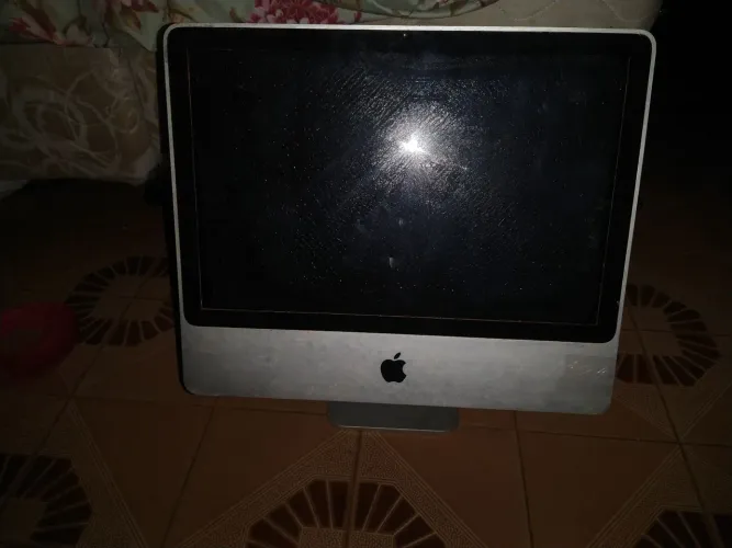 iMac A1224