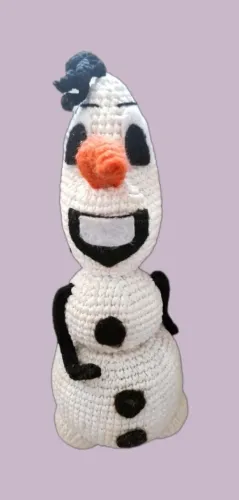 Olaf de crochê com 35cm com ótimo acabamento