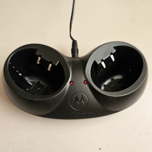 Base carregadora walkie talkie Motorola Talkabout