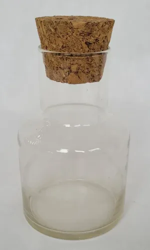 Jarro anos 80 com rolha ideal para terrário
