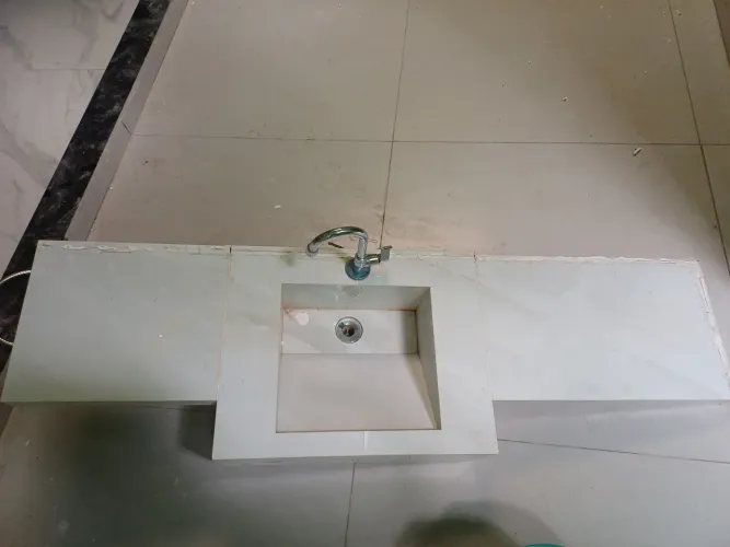 Pia esculpida em porcelanato 
