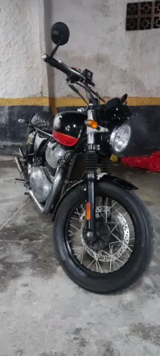Royal Enfild Interceptor 650