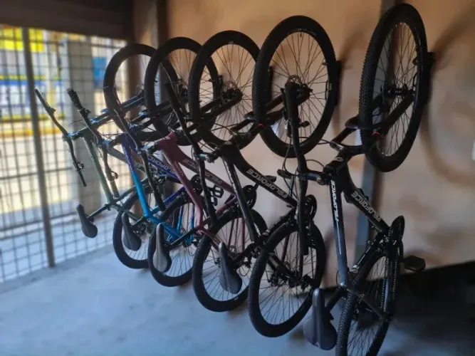 Bicicleta MTB Aro 29 - 21 Marchas Freio a Disco