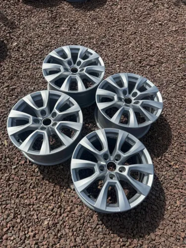 Jogo de Rodas Original VW Aro 17 Fox e outros