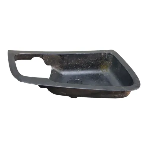 Moldura maçaneta interna direito esq hyundai i30 2010 a 2011