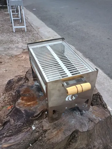 Churrasqueira Portátil em Aço Inox