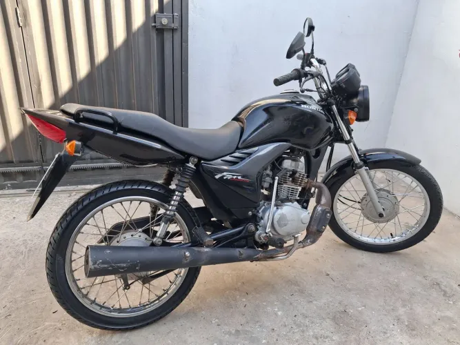 Vendo CG FAN 125 KS ano 2009/2010