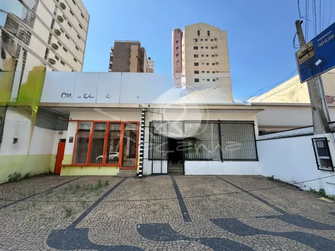Salão comercial para venda no Cambuí em Campinas - 2 salões
