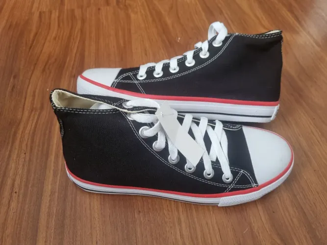 Tênis SuperStar preto cano alto