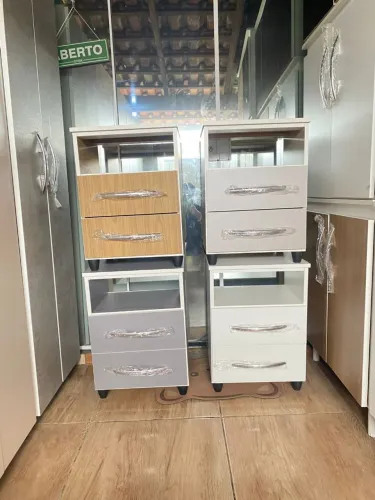Criado mudo novos direto da fábrica
