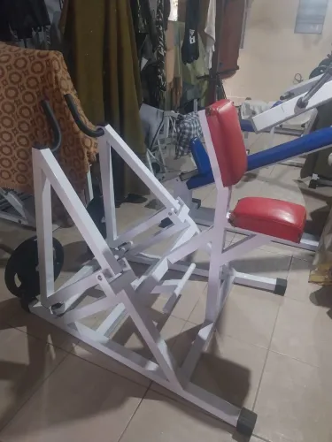 Máquina de remada unilateral