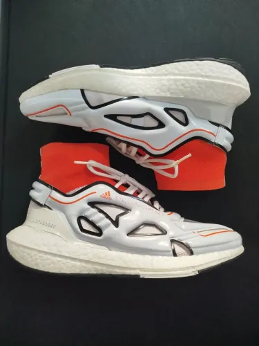 Adidas ultra boost 22 Stella McCartney unissex 39