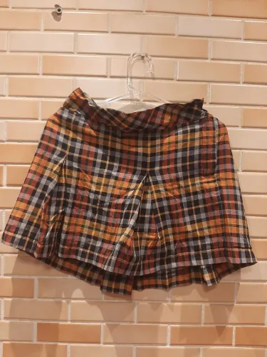 Shorts saia xadrez