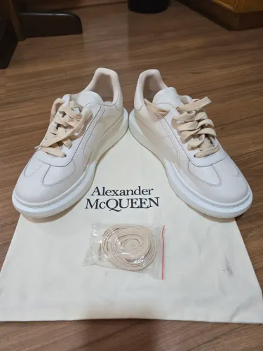 Tênis Importado Alexander Mcqueen 42 Fornecedor Internacional