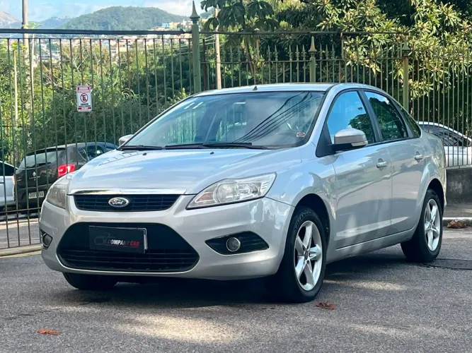 Ford Focus Sedan 2.0 16v/2.0 16V Flex 4P 2011