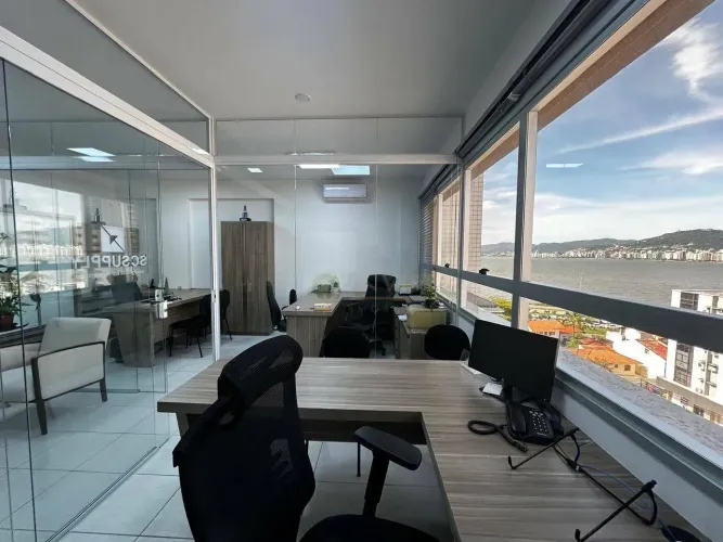 Sala comercial para Alugar com 2 vagas de garagem