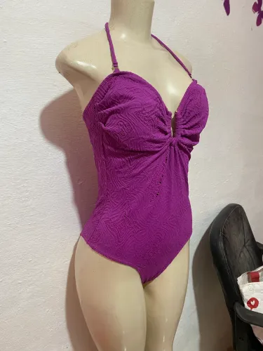 Maiô rosa roxo lase composto