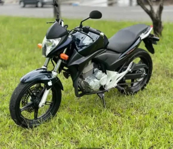 Vendo ou troco por carro. Negociável.
