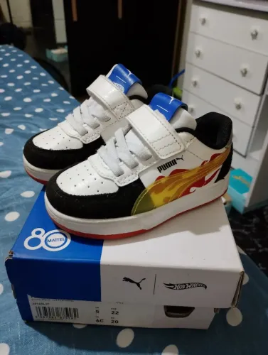 Tênis tamanho 20 original